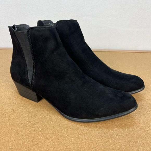 Esprit Womens Chelsea Black Boot Tiffany Faux Suede Booties Size 9M Classic READ - Picture 2 of 13